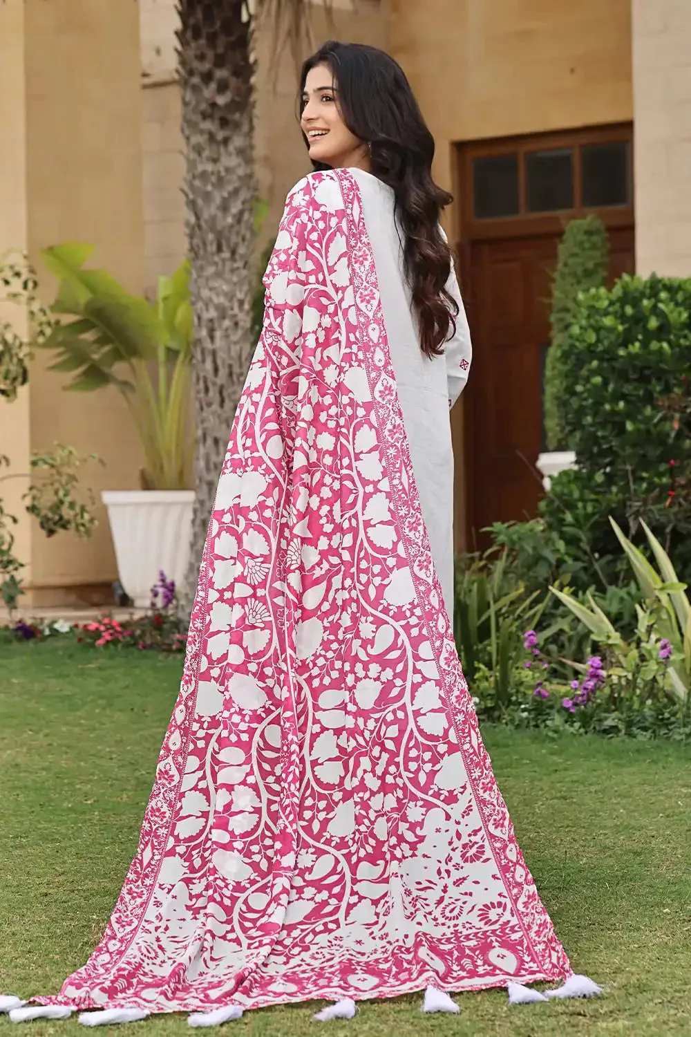 3PC Embroidered Unstitched Lawn Suit KSE-2448