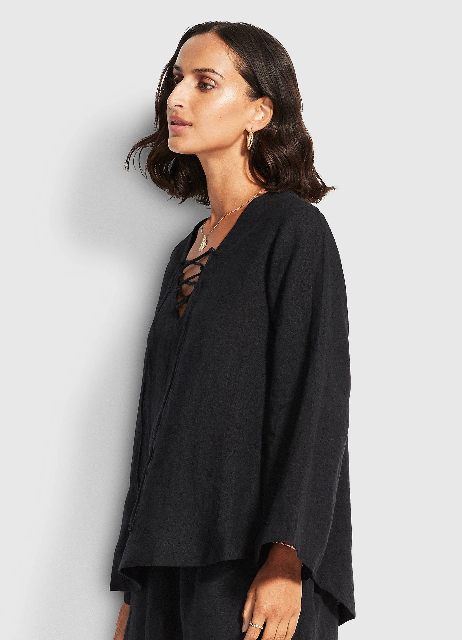 Beach Edit Harbour Linen Top - Black