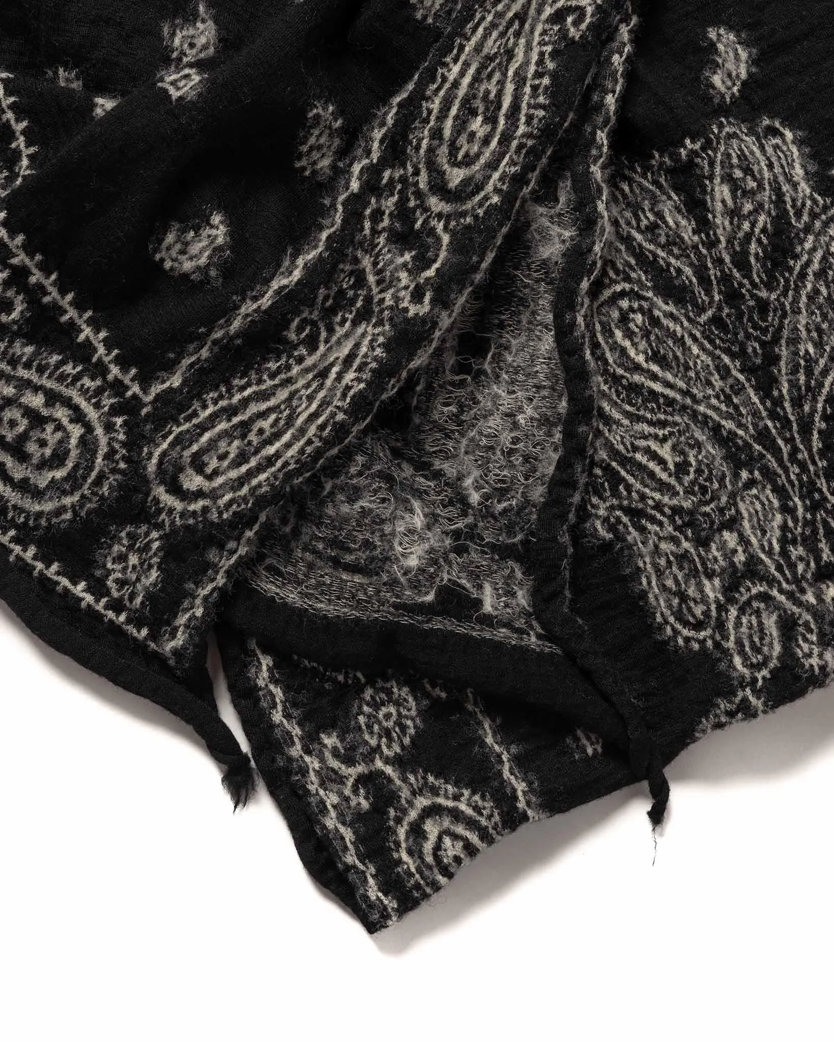 Fulling Wool Scarf PAISLEY BANDANNA Black